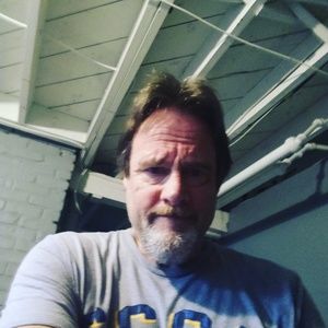 Meet your Posher, Neil